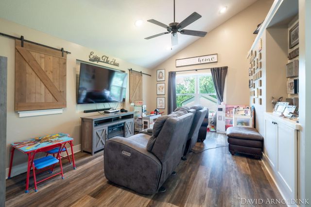 2325 Riley Court, Hudsonville, MI 49426