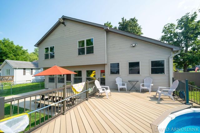 2325 Riley Court, Hudsonville, MI 49426