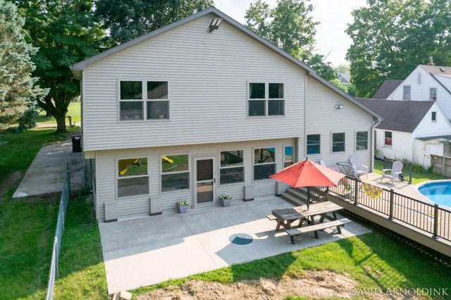 2325 Riley Court, Hudsonville, MI 49426