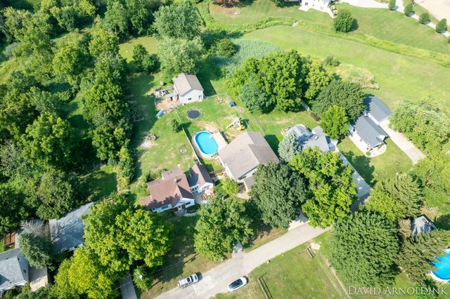 2325 Riley Court, Hudsonville, MI 49426