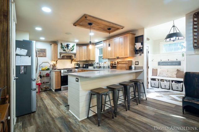 2325 Riley Court, Hudsonville, MI 49426
