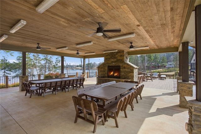 135 McAlister Road, West Union, SC 29696