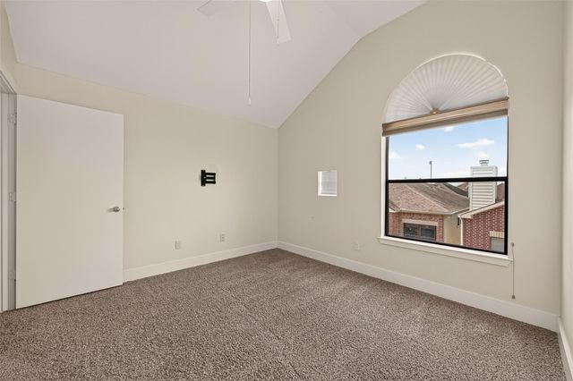 9829 Madeline Alyssa Court, Houston, TX 77025