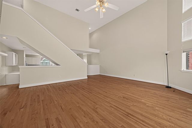 9829 Madeline Alyssa Court, Houston, TX 77025