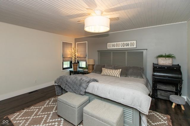 5692 Springhollow Court, Avon, IN 46123