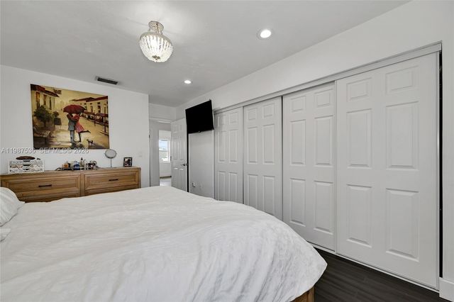 12324 SW 111th S Canal St Rd, Miami, FL 33186