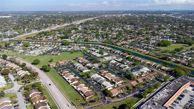 12324 SW 111th S Canal St Rd, Miami, FL 33186