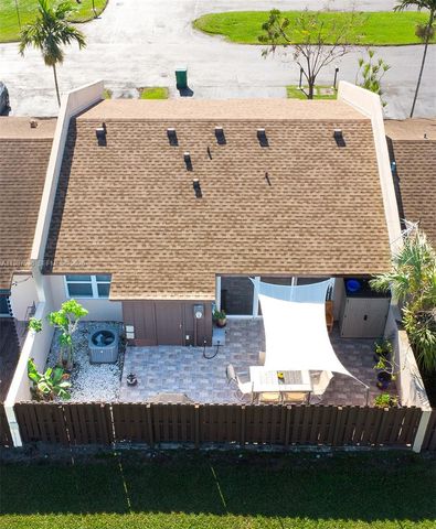 12324 SW 111th S Canal St Rd, Miami, FL 33186