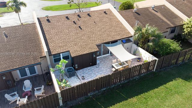 12324 SW 111th S Canal St Rd, Miami, FL 33186