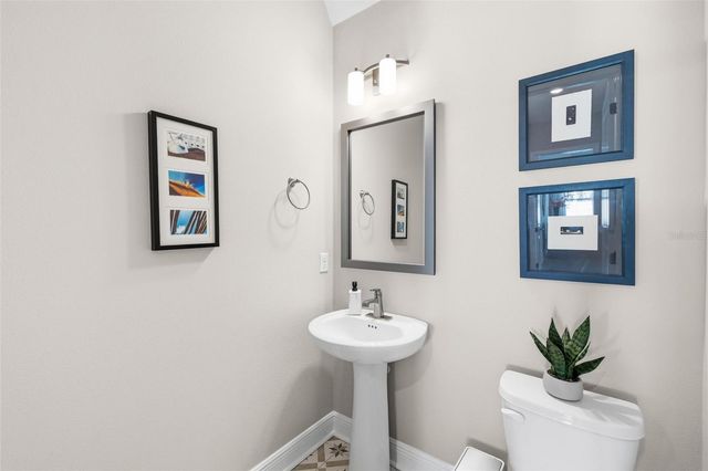 3713 W LEONA STREET, Tampa, FL 33629