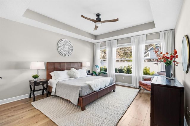 3713 W LEONA STREET, Tampa, FL 33629