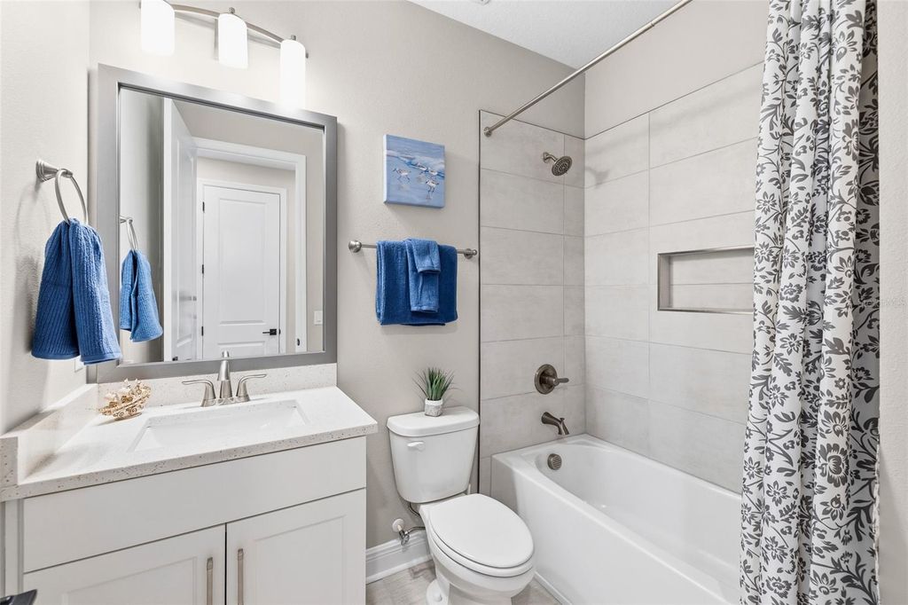 Image 35 of property listing at 3713 W LEONA STREET, Tampa, FL 33629