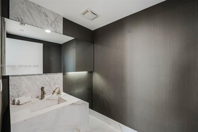 3301 NE 183rd St 1601, Aventura, FL 33160