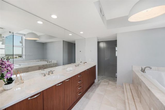 3301 NE 183rd St 1601, Aventura, FL 33160