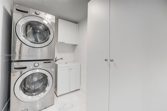 3301 NE 183rd St 1601, Aventura, FL 33160