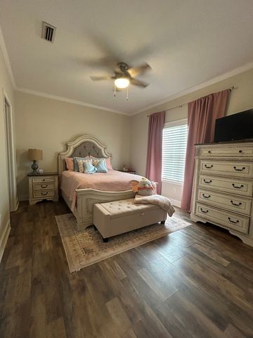 2087 County Rd 15, Headland, AL 36345