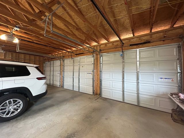 2087 County Rd 15, Headland, AL 36345