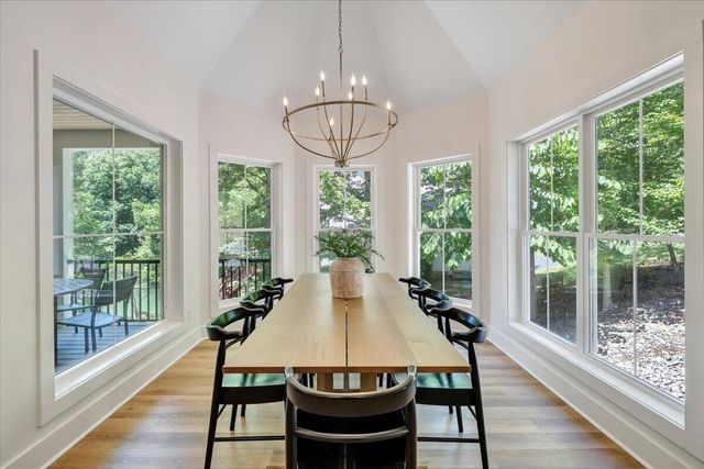 212 Driftwood CT, Moneta, VA 24121