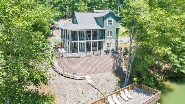 212 Driftwood CT, Moneta, VA 24121