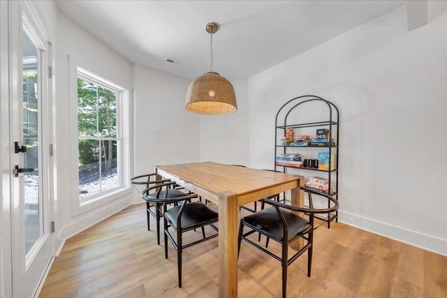 212 Driftwood CT, Moneta, VA 24121