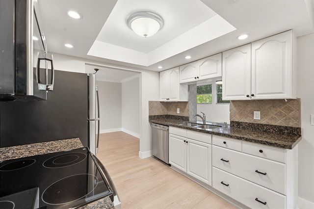 22267 SW 57th Avenue, Boca Raton, FL 33428