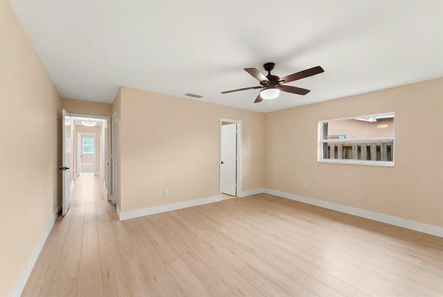 22267 SW 57th Avenue, Boca Raton, FL 33428