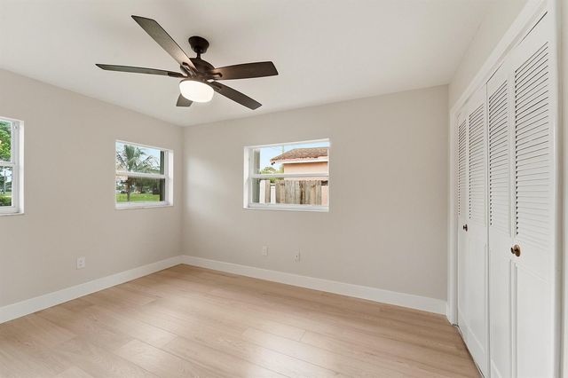22267 SW 57th Avenue, Boca Raton, FL 33428