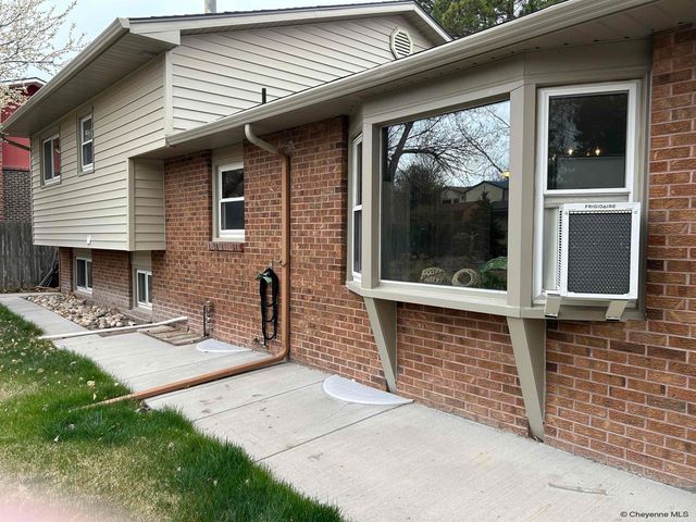 2349 PATTISON AVE, Cheyenne, WY 82009