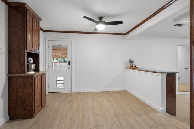 2 Whispering Circle, Hickory Creek, TX 75065