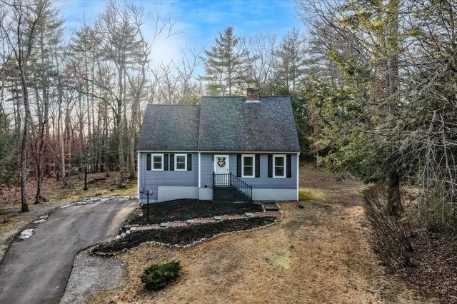 47 Stowell Road, Bedford, NH 03110