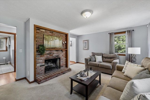 47 Stowell Road, Bedford, NH 03110