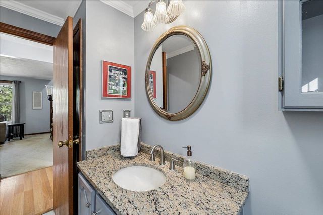 47 Stowell Road, Bedford, NH 03110