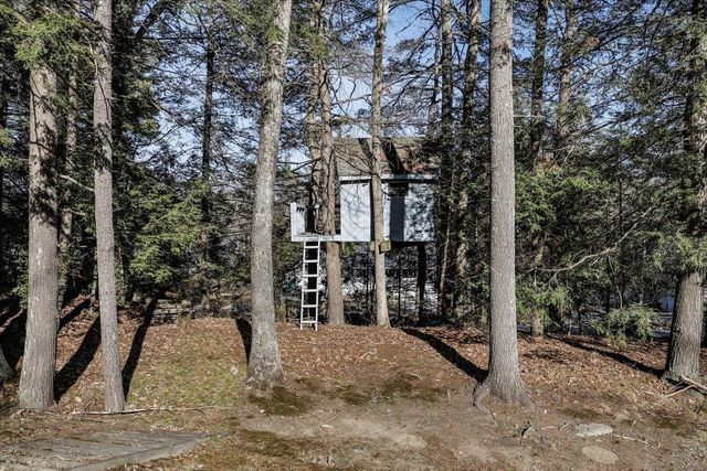 47 Stowell Road, Bedford, NH 03110