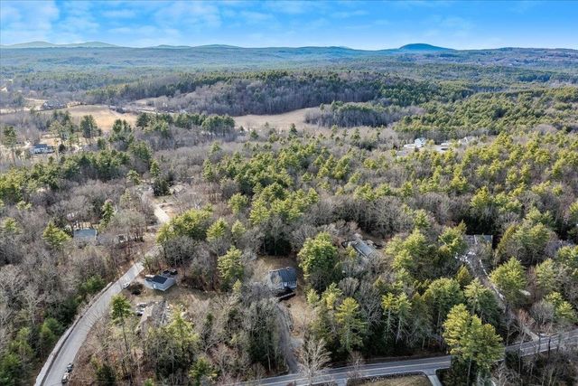 47 Stowell Road, Bedford, NH 03110