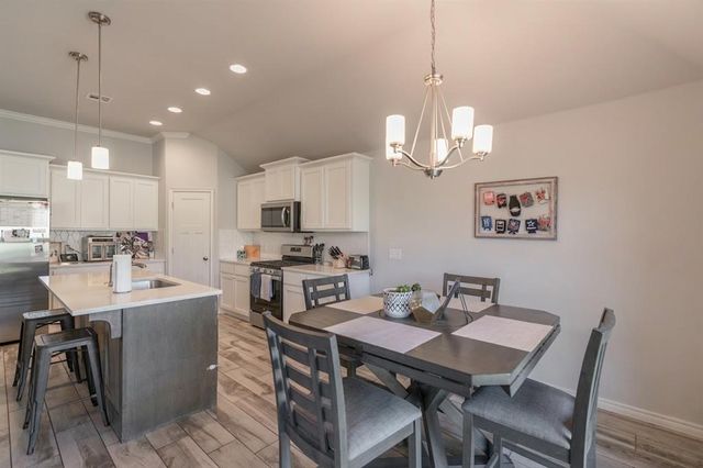 13809 Village Cove, Piedmont, OK 73078