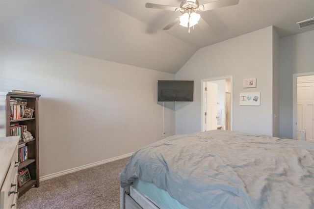 13809 Village Cove, Piedmont, OK 73078