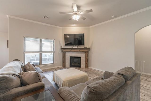 13809 Village Cove, Piedmont, OK 73078