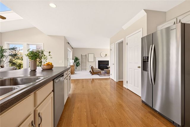 6880 Chestnut Hill, Victor, NY 14564