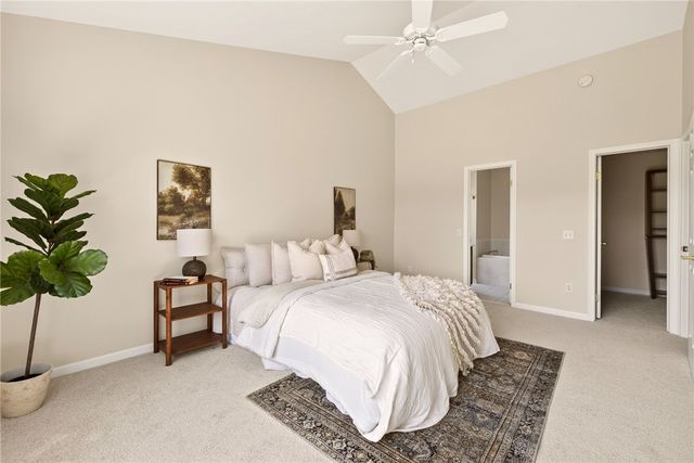 6880 Chestnut Hill, Victor, NY 14564