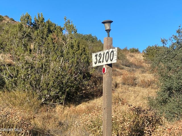 32100 N Hughes Canyon Road, Acton, CA 93510