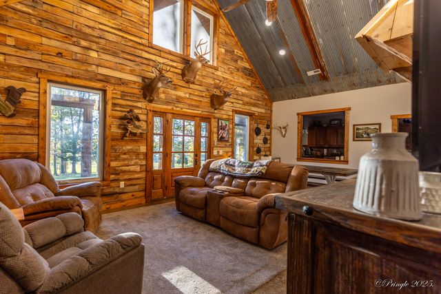 935 State Hwy H, Caulfield, MO 65626