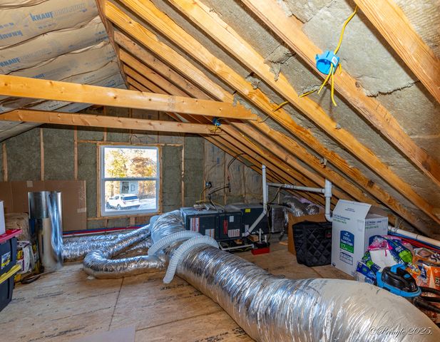 935 State Hwy H, Caulfield, MO 65626