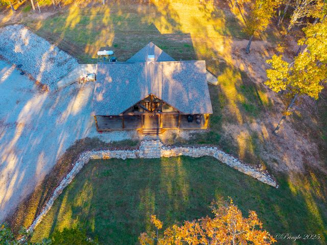 935 State Hwy H, Caulfield, MO 65626