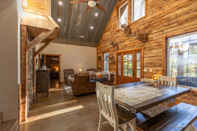 935 State Hwy H, Caulfield, MO 65626