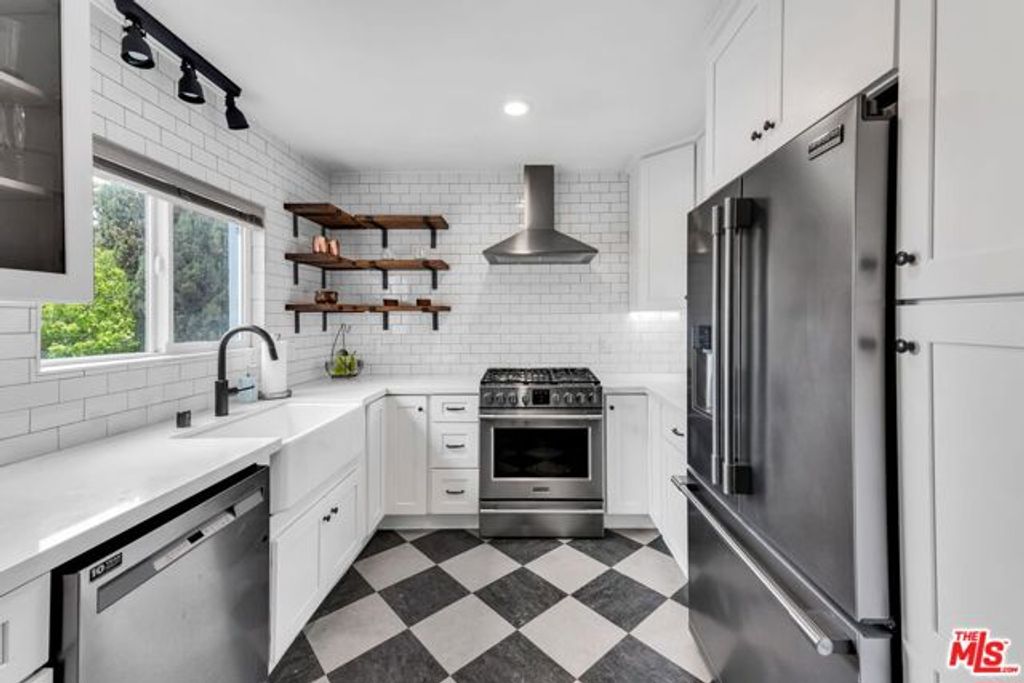 1419 15th Street 5, Santa Monica, CA 90404