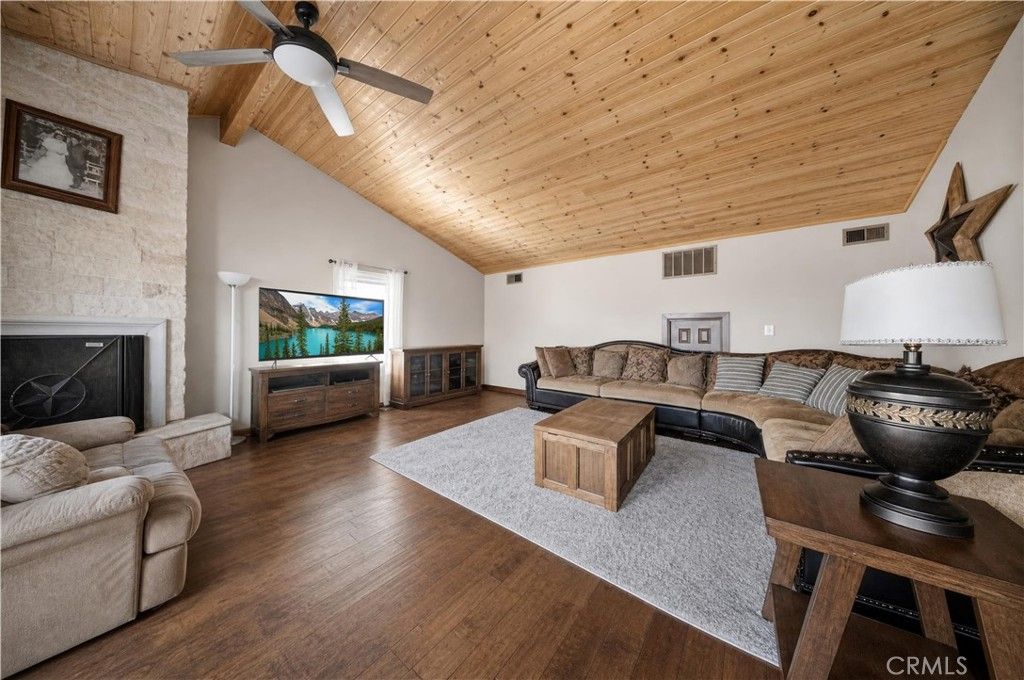 Image 12 of property listing at 21625 Bancroft, California City, CA 93505