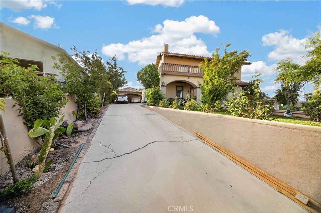 Image 4 of property listing at 21625 Bancroft, California City, CA 93505