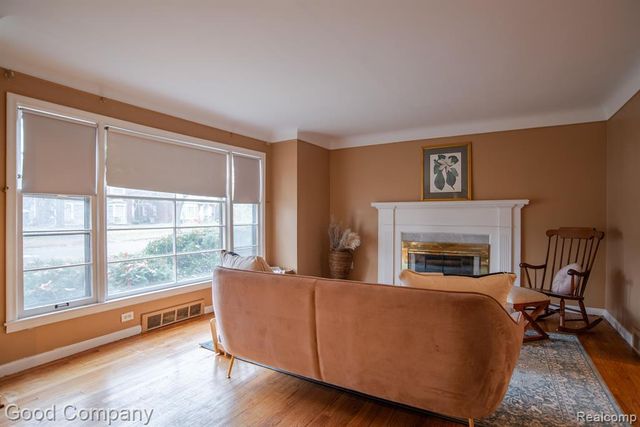 2564 Woodstock Drive, Highland Park, MI 48203
