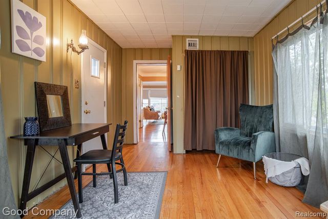 2564 Woodstock Drive, Highland Park, MI 48203