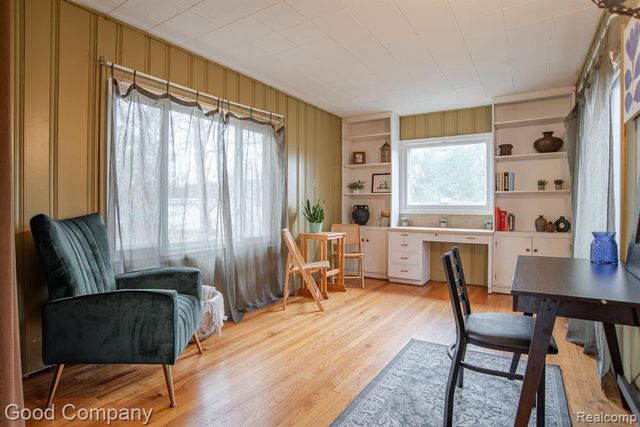 2564 Woodstock Drive, Highland Park, MI 48203